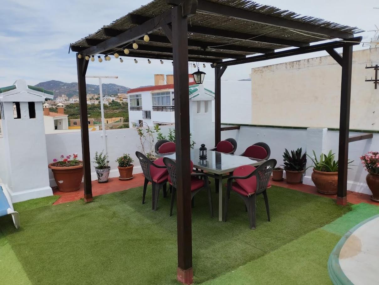 Casa Con Terraza Privada Villa Nerja Luaran gambar