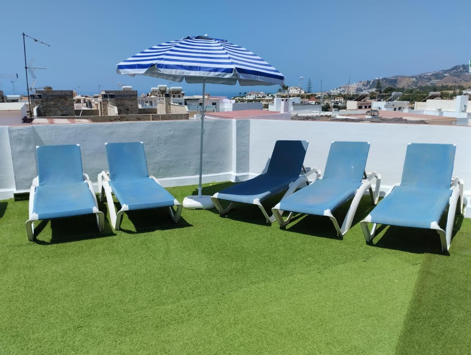 Casa Con Terraza Privada Villa Nerja Luaran gambar