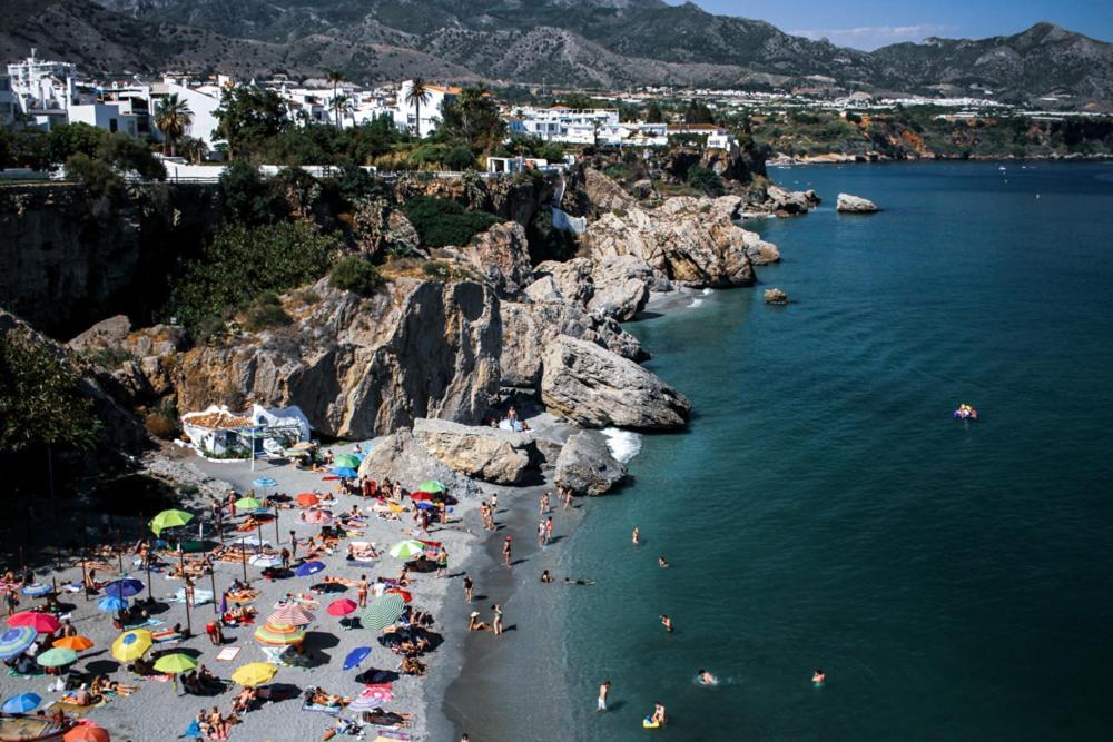 Casa Con Terraza Privada Villa Nerja Luaran gambar