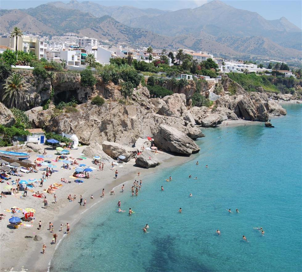 Casa Con Terraza Privada Villa Nerja Luaran gambar