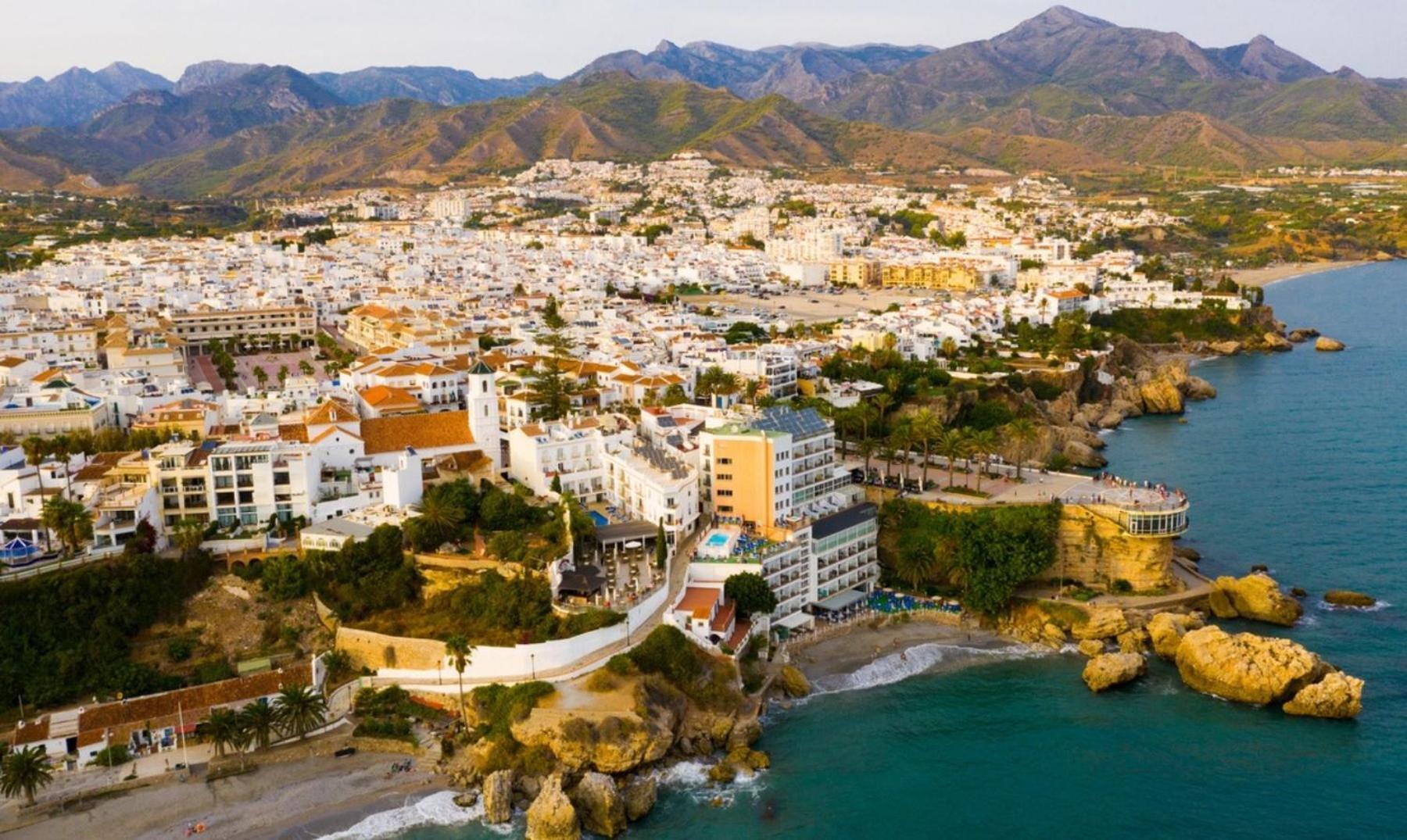 Casa Con Terraza Privada Villa Nerja Luaran gambar