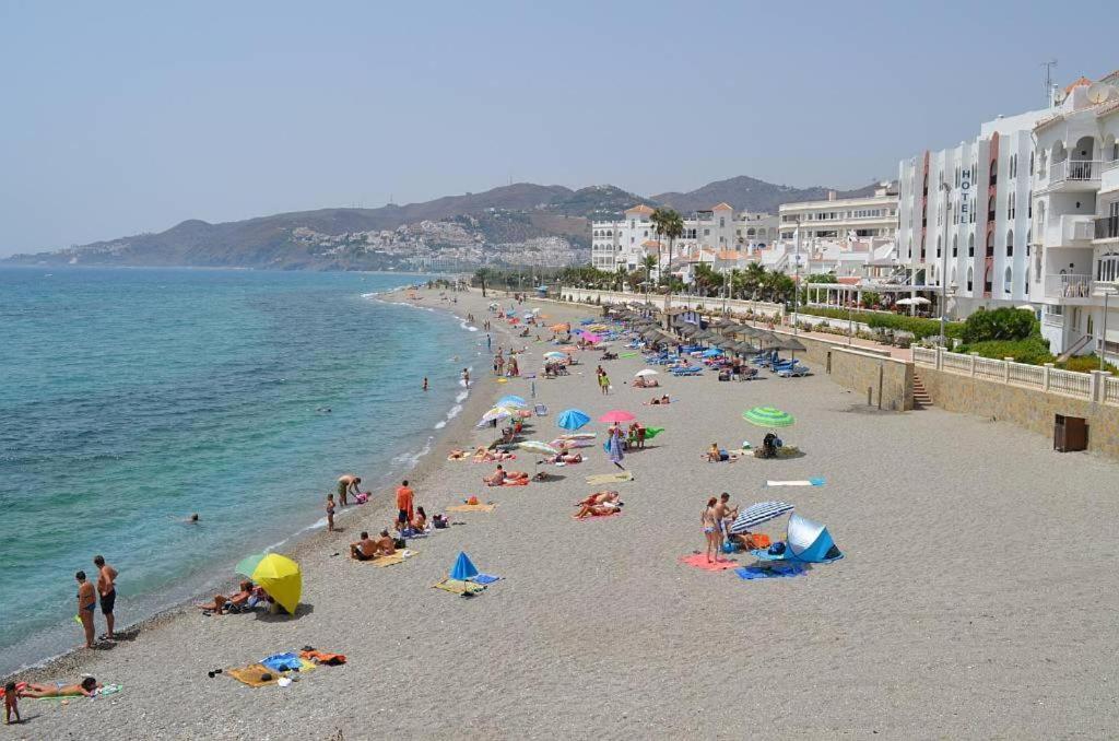 Casa Con Terraza Privada Villa Nerja Luaran gambar